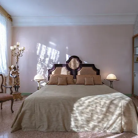 Ca' Degli Specchi Grand Canal Βενετία