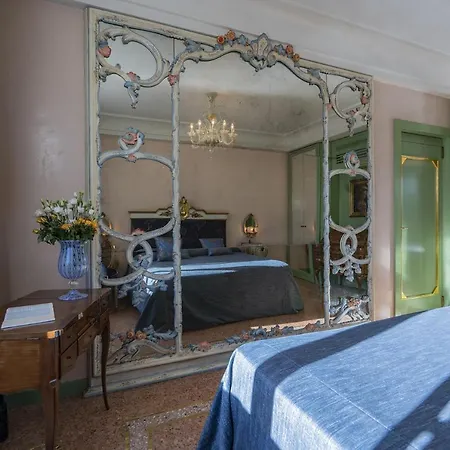 Ca' Degli Specchi Grand Canal Apartament Wenecja