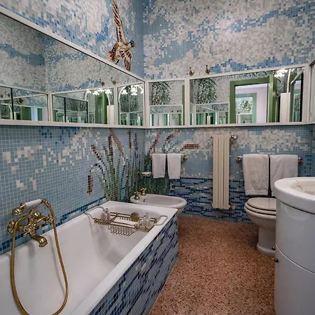 Ca' Degli Specchi Grand Canal Apartment Venice