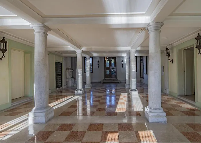 Ca' Degli Specchi Grand Canal Apartament *