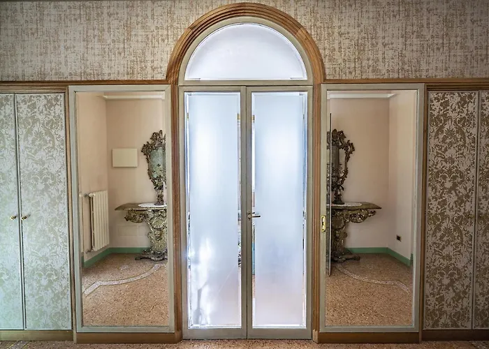 Ca' Degli Specchi Grand Canal * Wenecja